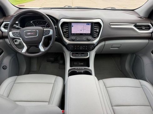 Used 2021 GMC Acadia SLT w/ Preferred Package FWD image 12
