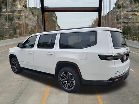 New 2026 Jeep Grand Wagoneer L 2WD image 7