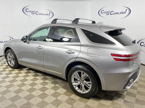 Used 2023 Genesis GV70 2.5T AWD/4WD image 4