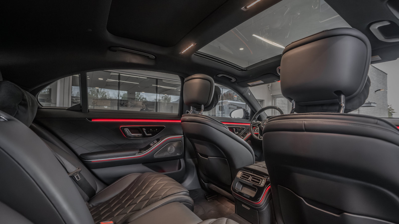 Used 2024 Mercedes-Benz S 580 4MATIC Sedan image 28