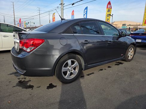 Used 2013 Chevrolet Cruze LT w/ RS Package image 4