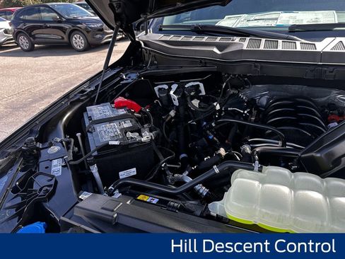 New 2025 Ford F150 Lariat w/ Equipment Group 502A High image 21