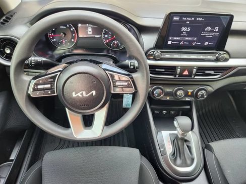 Used 2024 Kia Forte LXS w/ LXS Technology Package FWD image 26