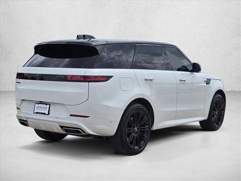 Used 2024 Land Rover Range Rover Sport Dynamic SE AWD/4WD image 5