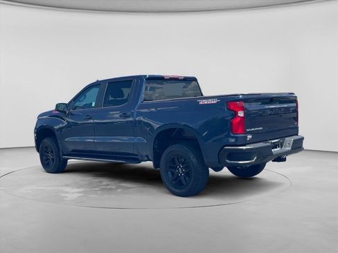 Used 2022 Chevrolet Silverado 1500 LT Trail Boss AWD/4WD image 5