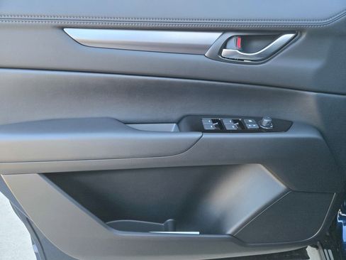 New 2025 MAZDA CX-5 AWD 2.5 S w/ Select Package image 18