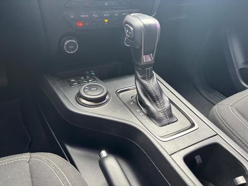 Used 2019 Ford Ranger XLT w/ Equipment Group 302A Luxury image 19