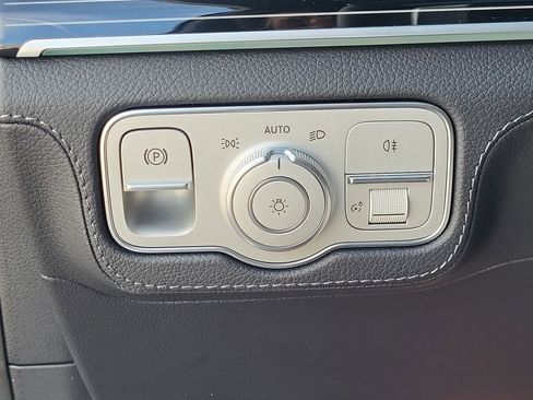 Certified 2024 Mercedes-Benz GLS 450 4MATIC image 21