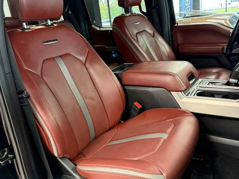 Used 2018 Ford F150 Platinum w/ Equipment Group 701A Luxury AWD/4WD image 22