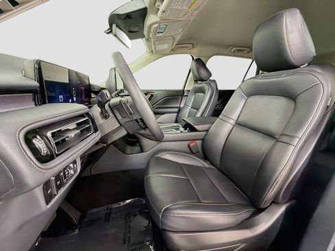 Used 2026 Lincoln Aviator 2WD image 22