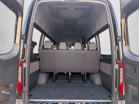 Used 2024 Mercedes-Benz Sprinter 2500 image 16