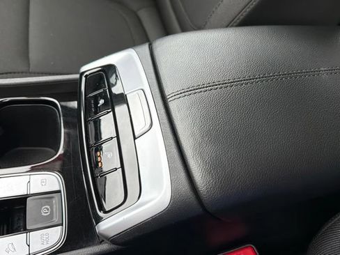 Certified 2023 Hyundai Tucson SEL FWD image 20