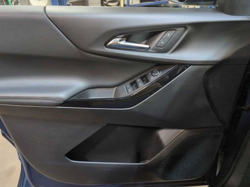 Used 2025 Chevrolet Equinox LT image 22