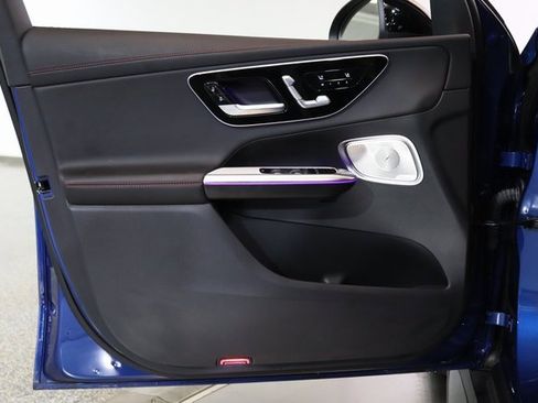 Certified 2024 Mercedes-Benz GLC 43 AMG 4MATIC image 21