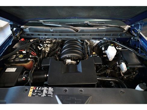 Used 2017 Chevrolet Silverado 1500 LT w/ All Star Edition image 10