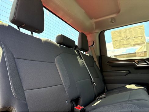 New 2025 Chevrolet Silverado 1500 LT image 12