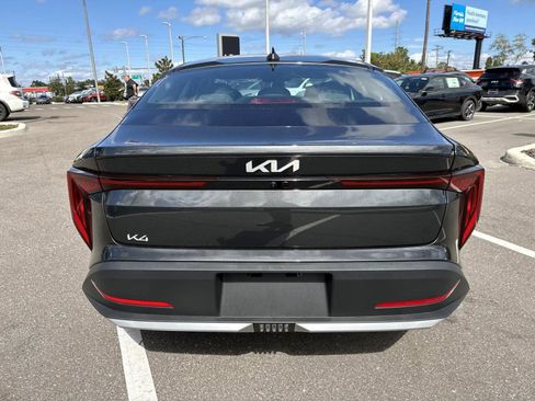 New 2025 Kia K4 EX image 6