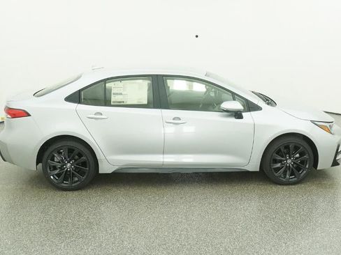 New 2026 Toyota Corolla SE FWD image 11