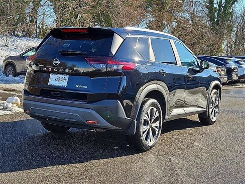 Certified 2023 Nissan Rogue SV w/ SV Premium B Package image 7