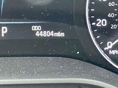 Used 2023 Toyota Sienna Platinum image 38