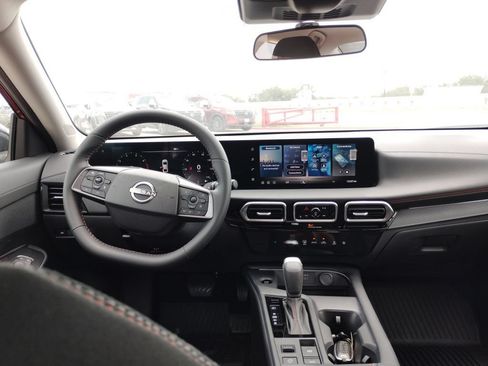 New 2026 Nissan Sentra SR w/ Floor Mat Package FWD image 23