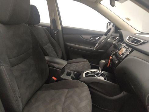Used 2014 Nissan Rogue S AWD/4WD image 21
