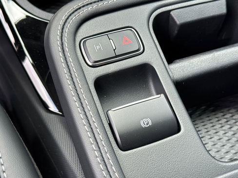 New 2026 Ford Mustang Mach-E Select w/ Comfort Package image 32