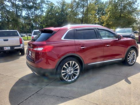 Used 2016 Lincoln MKX Reserve w/ Technology Package FWD image 7