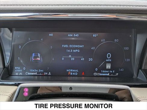 Used 2024 Lincoln Navigator Reserve AWD/4WD image 17