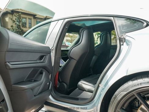 Used 2024 Porsche Taycan GTS image 44