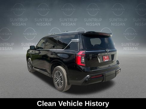 Used 2025 Nissan Armada Platinum AWD/4WD image 6