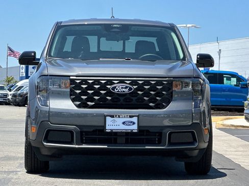 New 2026 Ford Maverick XLT w/ XLT Luxury Package FWD image 8