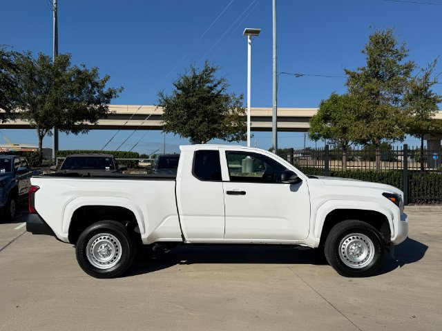 Used 2025 Toyota Tacoma SR RWD image 5