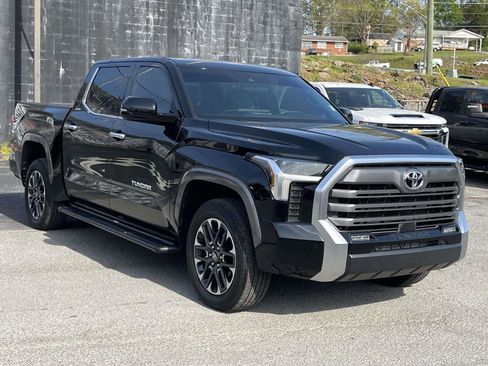 Used 2025 Toyota Tundra Limited image 1