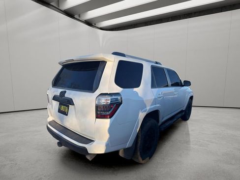 Used 2016 Toyota 4Runner Trail Premium image 8