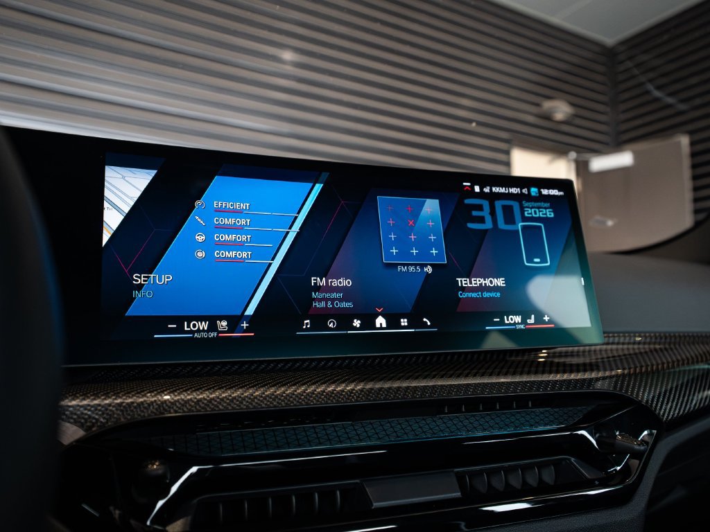 Used 2025 BMW M2 w/ Lighting Package RWD image 18