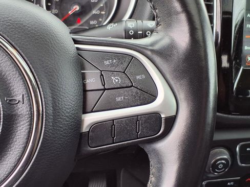 Used 2020 Jeep Compass Latitude image 20