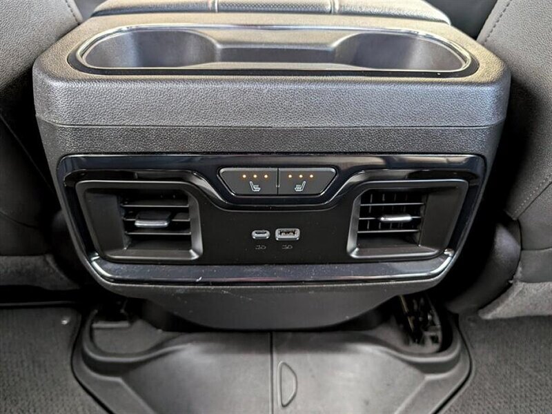 Used 2024 GMC Sierra 3500 AT4 AWD/4WD image 28