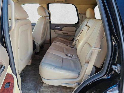 Used 2011 Chevrolet Tahoe LT w/ Texas Edition image 19