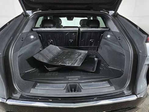 Used 2024 Cadillac Lyriq Tech RWD image 28