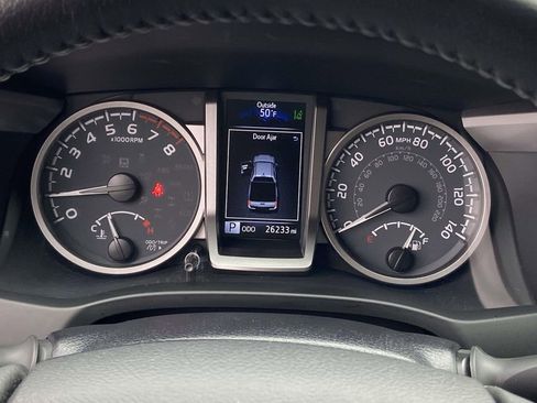 Used 2023 Toyota Tacoma SR5 w/ Technology Package image 34