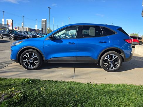 Used 2021 Ford Escape SE w/ SE Sport Appearance Package AWD/4WD image 8