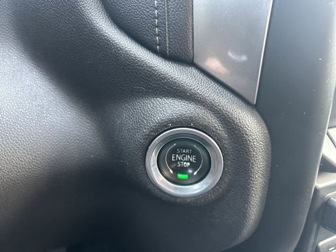 Used 2020 Chevrolet Silverado 1500 LTZ w/ LTZ Premium Package image 27