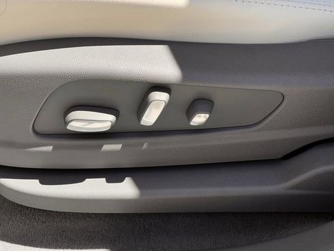 New 2026 Cadillac XT5 Premium Luxury image 22