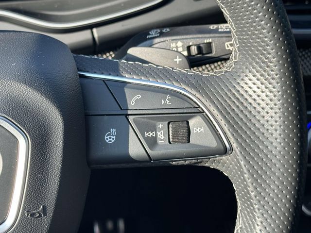 Used 2024 Audi SQ5 Prestige AWD/4WD image 26