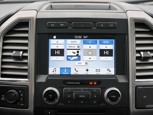 Used 2017 Ford F350 Platinum w/ Platinum Ultimate Package image 21