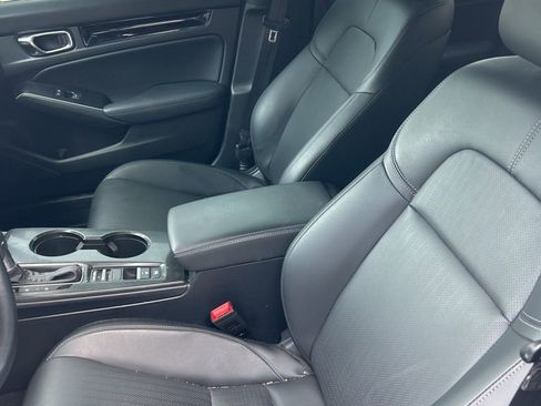 Used 2025 Honda Civic Sport Touring image 7