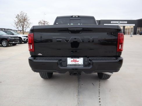 New 2026 RAM 2500 Limited image 22