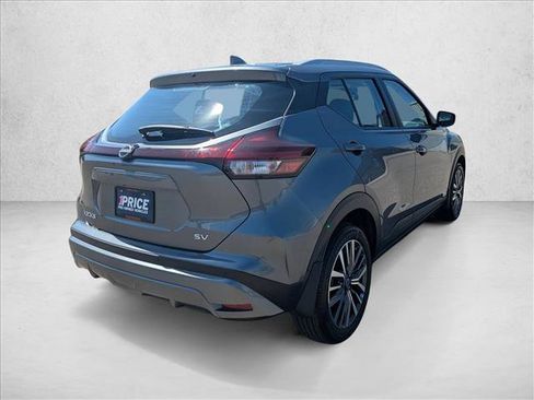 Used 2024 Nissan Kicks SV FWD image 5