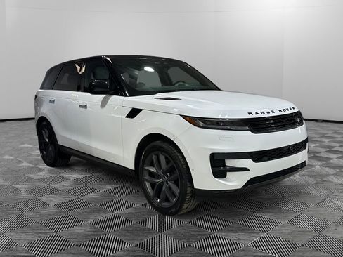 Used 2024 Land Rover Range Rover Sport SE image 7